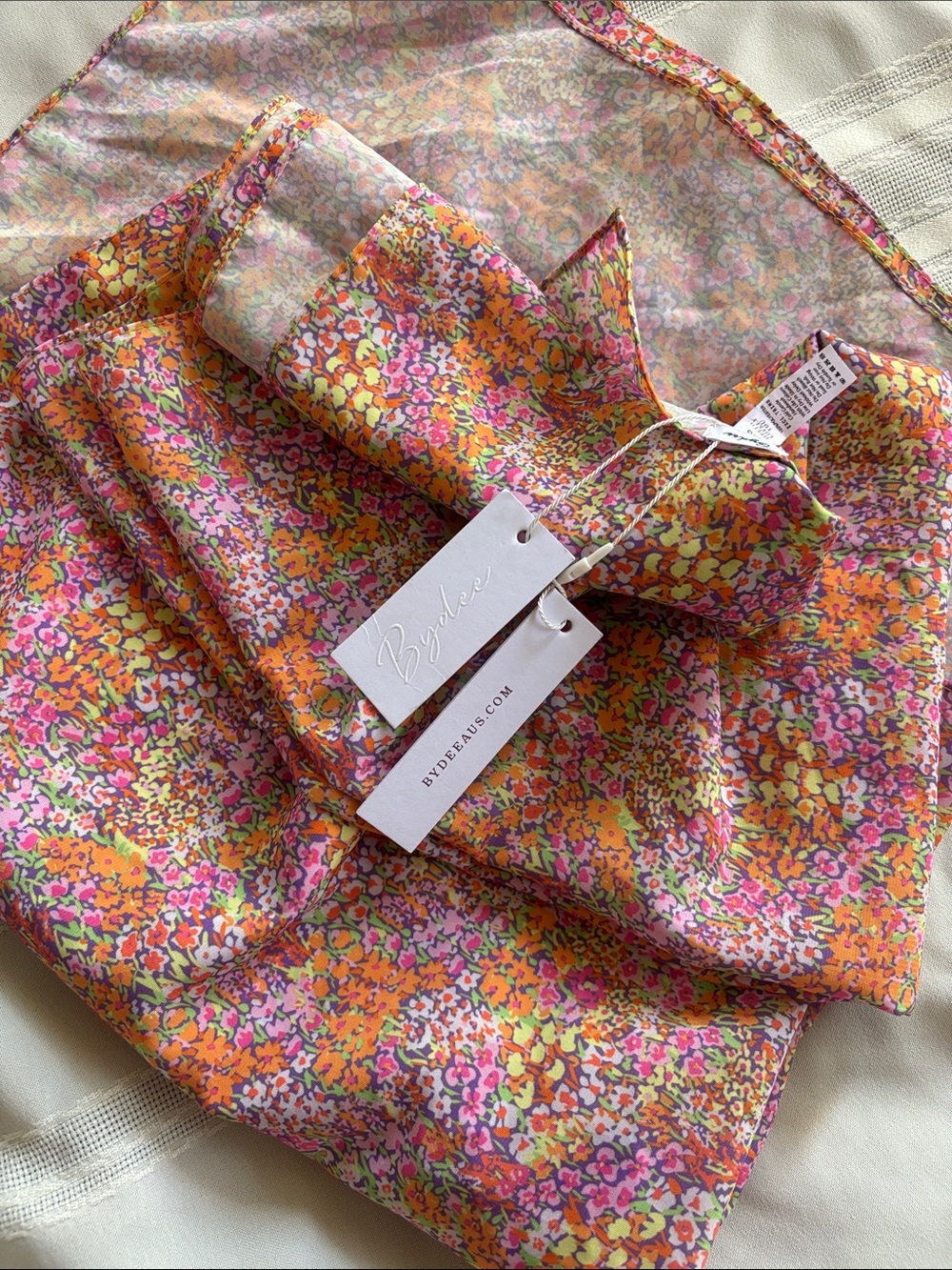 ❤️… Bydee Floral Sarong - Pink & Orange
